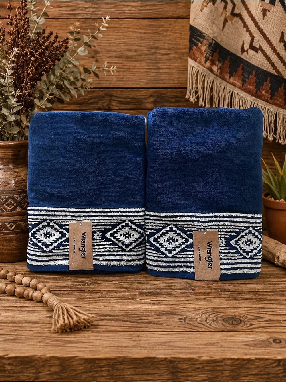 Wrangler Bath Towels Set of 2 Navy Blue Southwestern Aztec Bath Towels 28x54 NWT